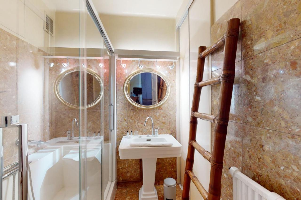 Le Sommeiller 35 - Appartement Pour 4 Personnes A Deux Pas Du Lac อานซี ภายนอก รูปภาพ